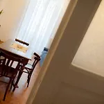 Domus Liberta - Art Nouveau Stazione Accommodatie bij particulieren