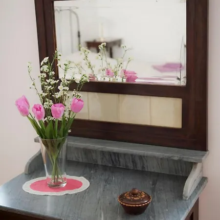 Habitación en casa particular Domus Liberta - Art Nouveau Stazione *