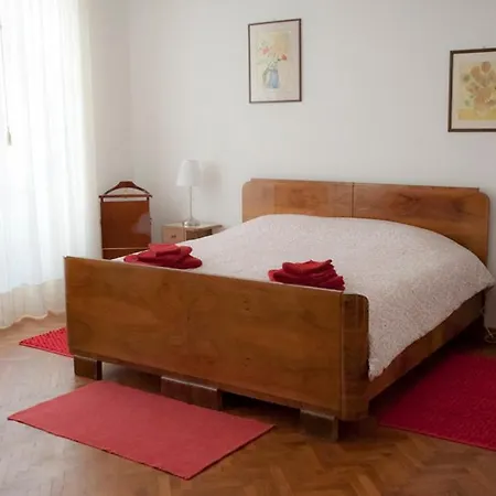 Domus Liberta - Art Nouveau Stazione Trieste