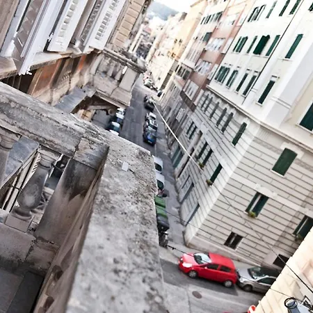 Domus Liberta - Art Nouveau Stazione Trieste