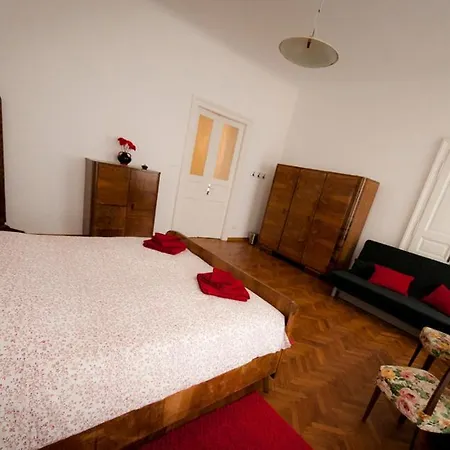 Domus Liberta - Art Nouveau Stazione * Trieste