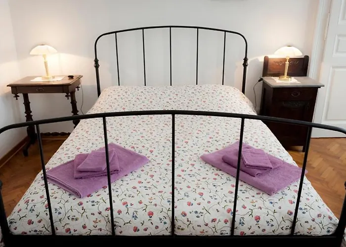 Domus Liberta - Art Nouveau Stazione Triest