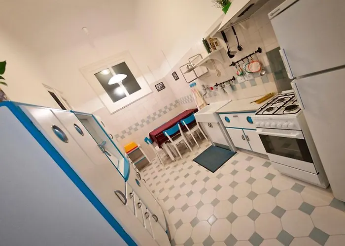 Kwatera prywatna Domus Liberta - Art Nouveau Stazione *