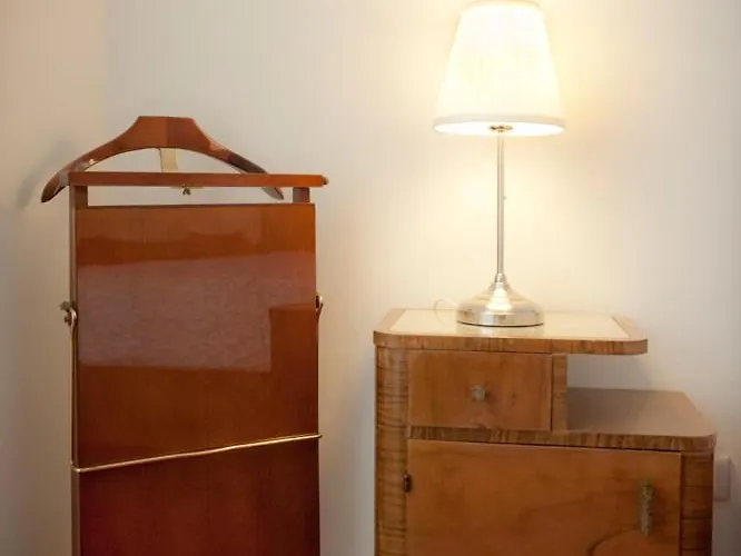 Kwatera prywatna Domus Liberta - Art Nouveau Stazione Triest